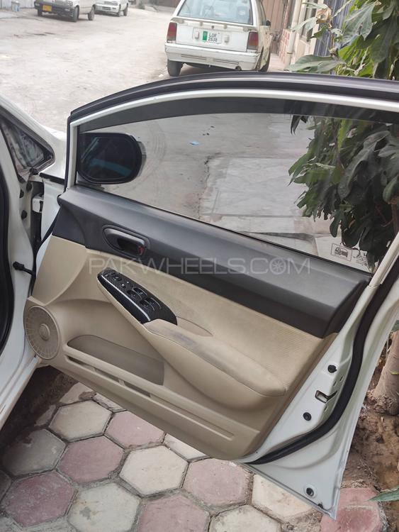Honda Civic 2009 for Sale in Lahore Honda Civic 2009 for Sale in Lahore Image-4