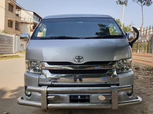vans for sale in pakistan