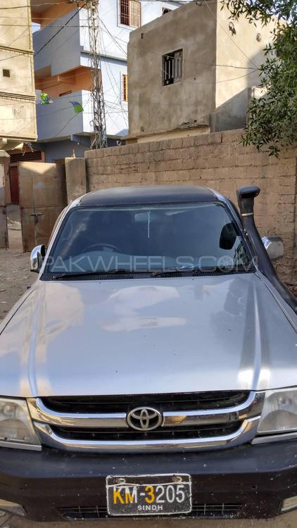 Toyota Hilux 2002 for Sale in Karachi Image-1