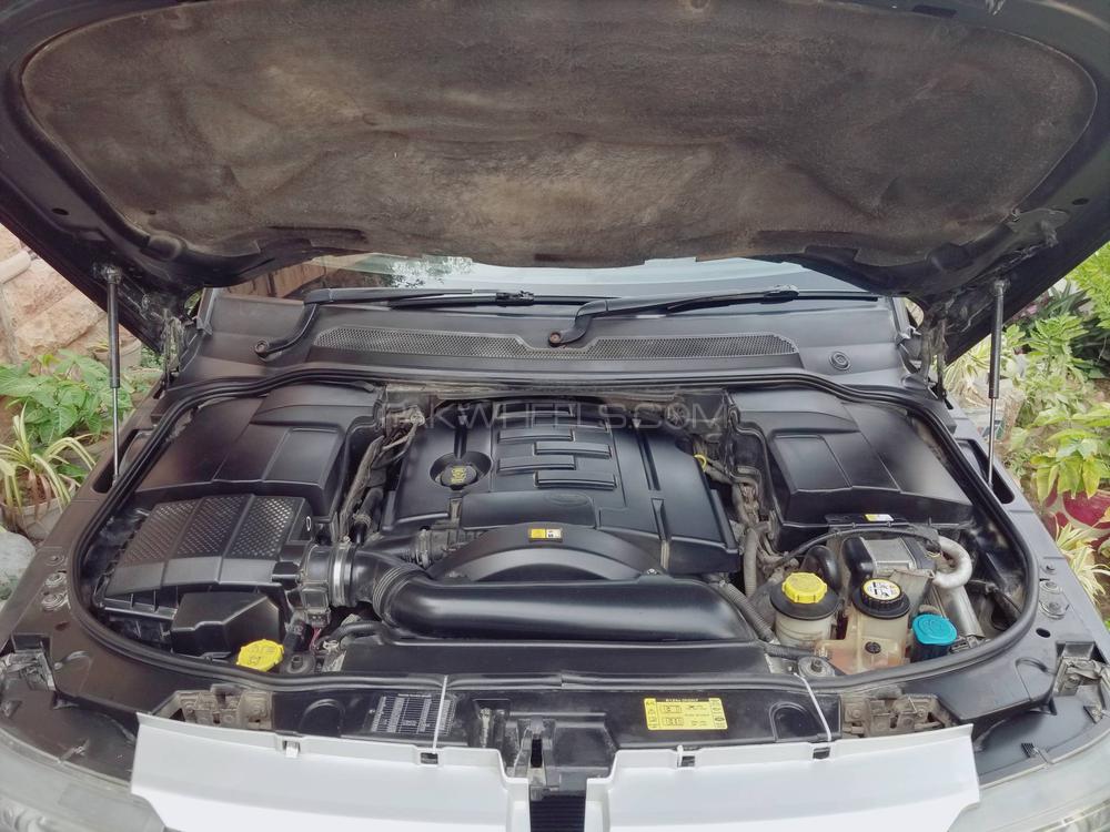 Range Rover Autobiography 2009 for Sale in Karachi Range Rover Autobiography 2009 for Sale in Karachi Image-16