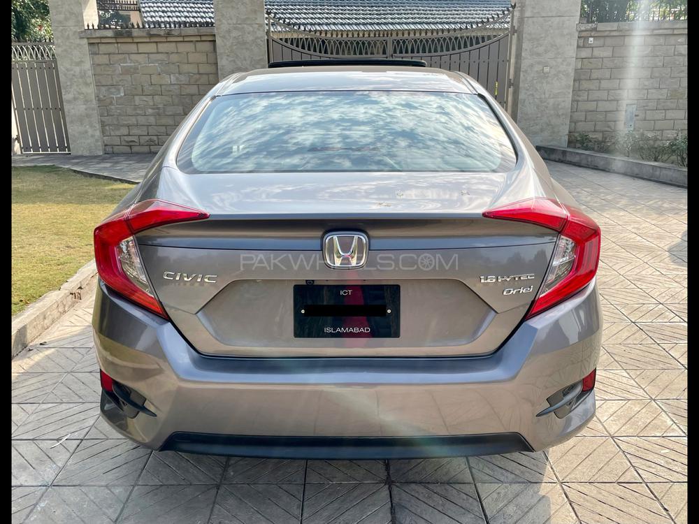 Honda Civic 2018 for Sale in Islamabad Honda Civic 2018 for Sale in Islamabad Image-5