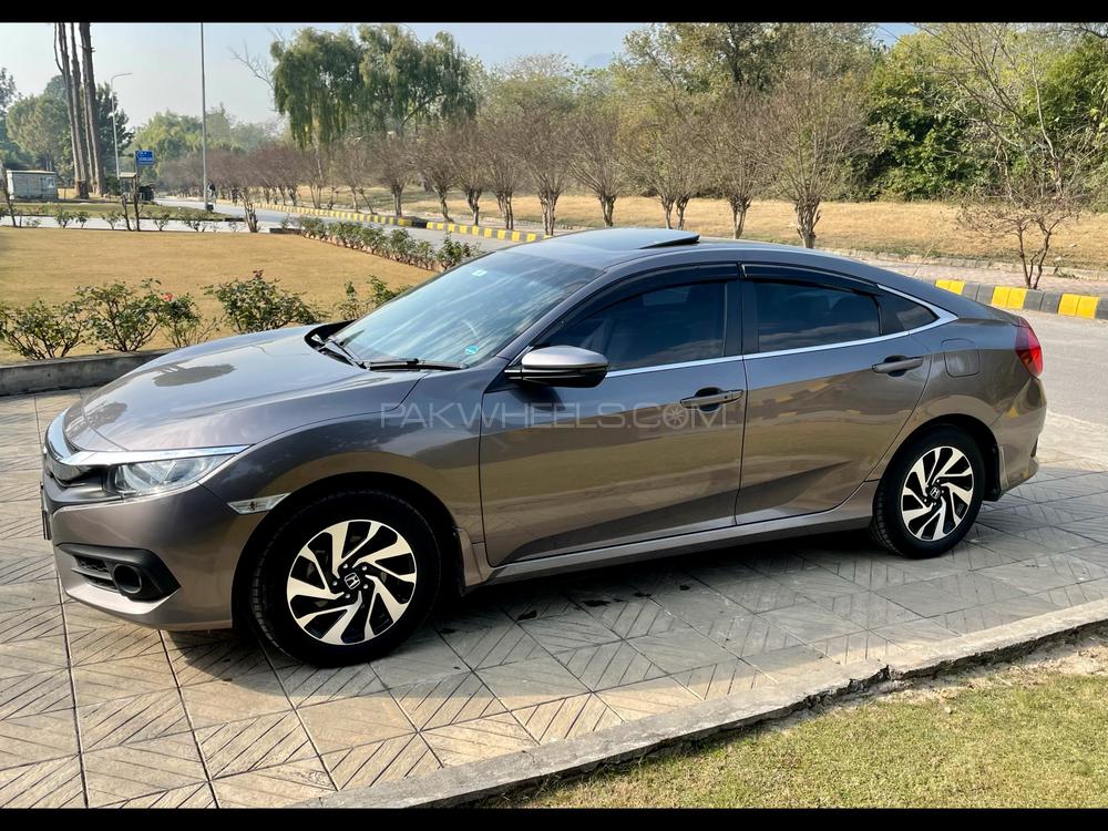 Honda Civic 2018 for Sale in Islamabad Honda Civic 2018 for Sale in Islamabad Image-8