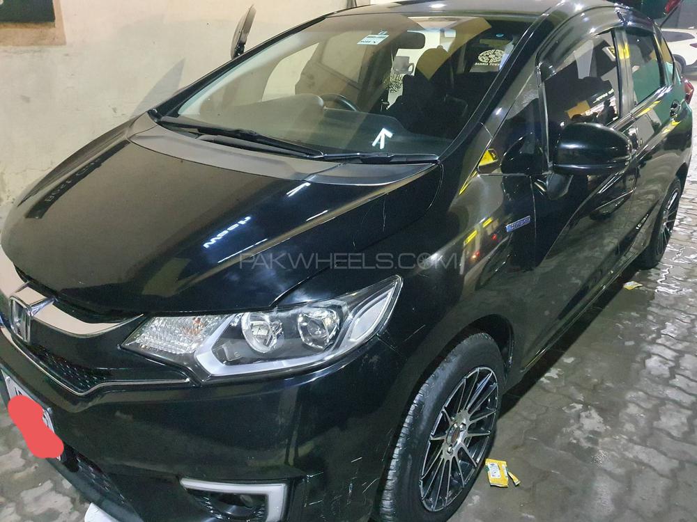 Honda Fit 1 5 Hybrid L Package 14 For Sale In Islamabad Pakwheels