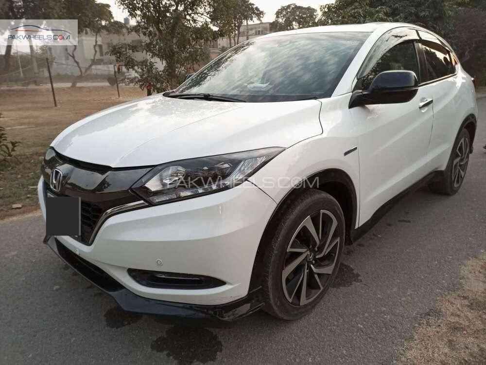 Honda Vezel 2017 for Sale in Lahore Honda Vezel 2017 for Sale in Lahore Image-3