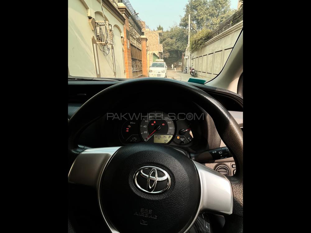 Toyota Vitz 2016 for Sale in Jhang Toyota Vitz 2016 for Sale in Jhang Image-6