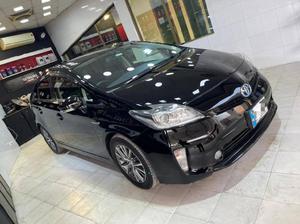 Toyota Prius G Touring Selection 1.8 2013 for Sale in D.G.Khan