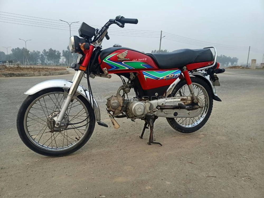 Honda CD 70 2017 for Sale Honda CD 70 2017 for Sale Image-4