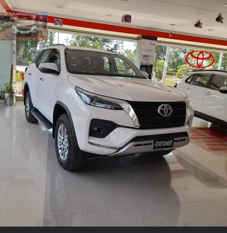 ٹویوٹا فورچیونر 2022 for Sale in لاہور ٹویوٹا فورچیونر 2022 for Sale in لاہور Image-3