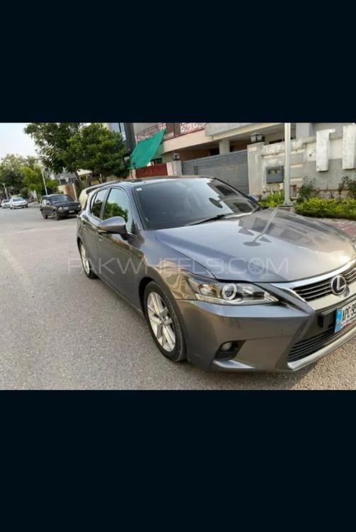 Lexus CT200h 2017 for Sale in Islamabad Image-1