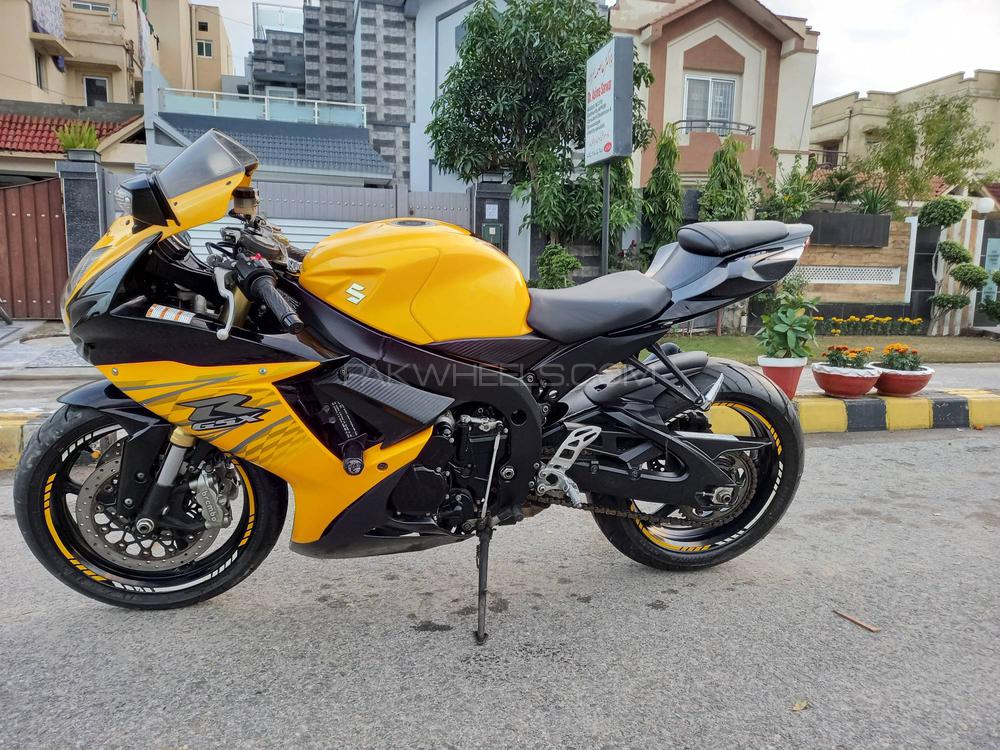 سوزوکی GSX-R750 2012 for Sale سوزوکی GSX-R750 2012 for Sale Image-9