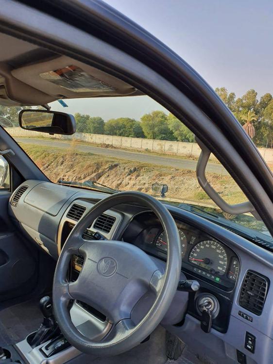 Toyota Surf 1999 for Sale in Sargodha Toyota Surf 1999 for Sale in Sargodha Image-6