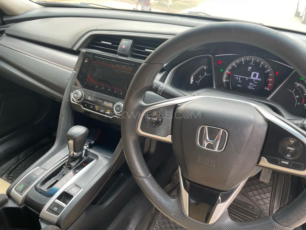 Honda Civic 2016 for Sale in Multan Honda Civic 2016 for Sale in Multan Image-8