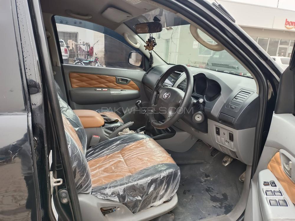 Toyota Hilux 2012 for Sale in Hafizabad Image-1