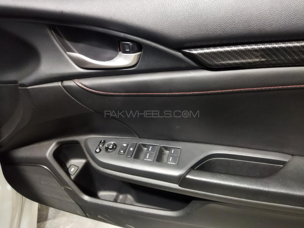 ہونڈا سوک 2019 for Sale in گجرانوالہ ہونڈا سوک 2019 for Sale in گجرانوالہ Image-6