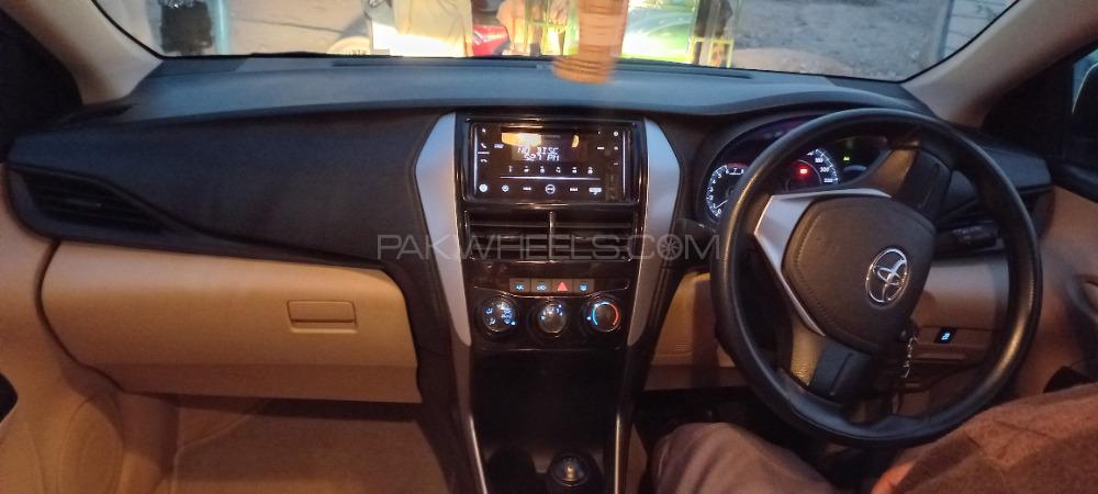 Toyota Yaris Sedan 2020 for Sale in Mian Channu Toyota Yaris Sedan 2020 for Sale in Mian Channu Image-9