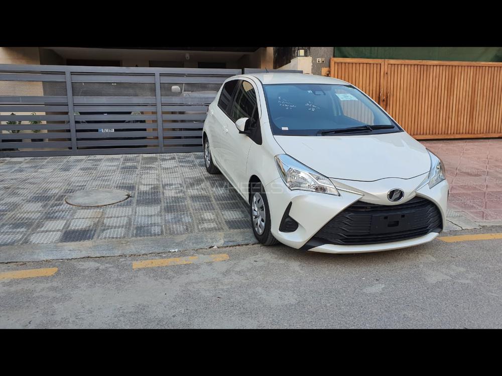 Toyota Vitz 2018 for Sale in Islamabad Image-1