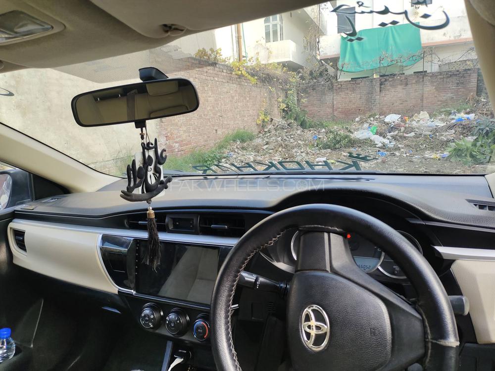 Toyota Corolla 2014 for Sale in Sargodha Toyota Corolla 2014 for Sale in Sargodha Image-5