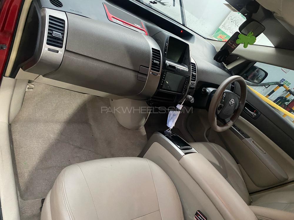 Toyota Prius 2007 for Sale in Lahore Toyota Prius 2007 for Sale in Lahore Image-6
