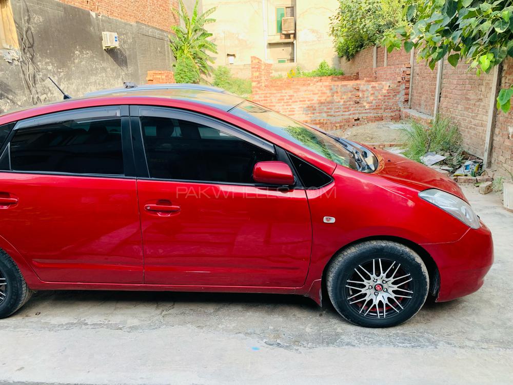 Toyota Prius 2007 for Sale in Lahore Toyota Prius 2007 for Sale in Lahore Image-8