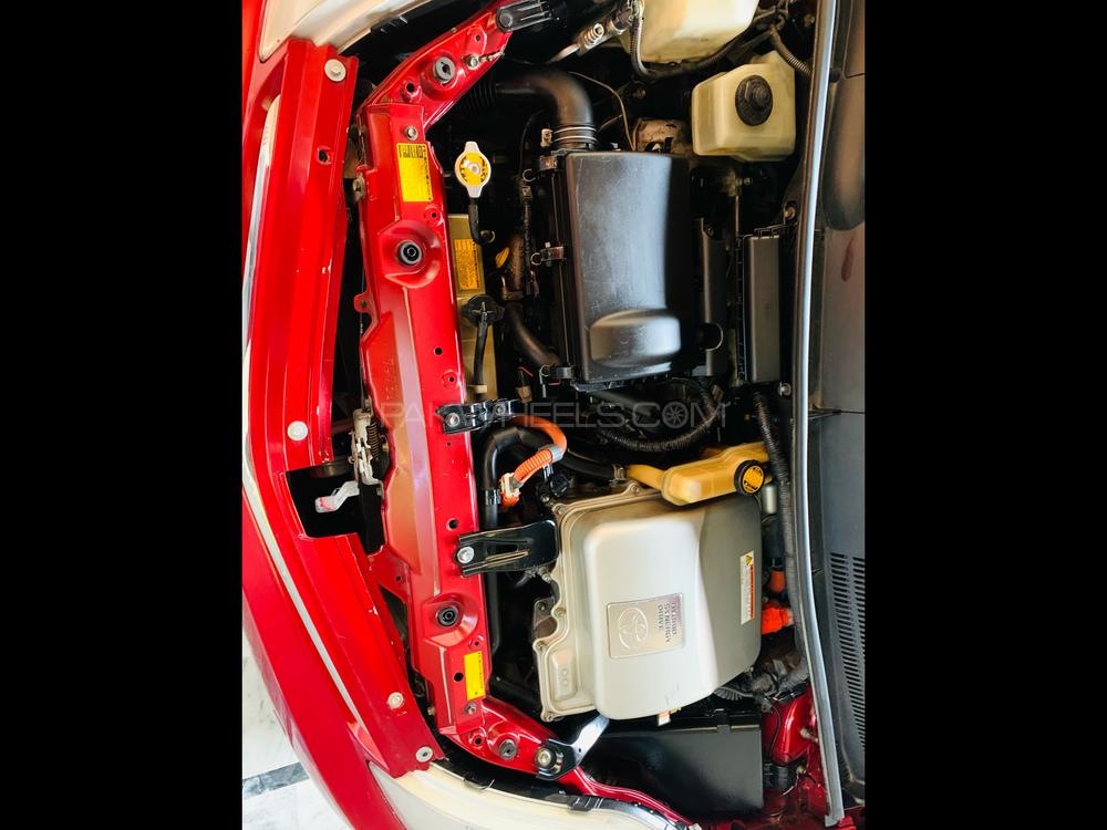 Toyota Prius 2007 for Sale in Lahore Toyota Prius 2007 for Sale in Lahore Image-9
