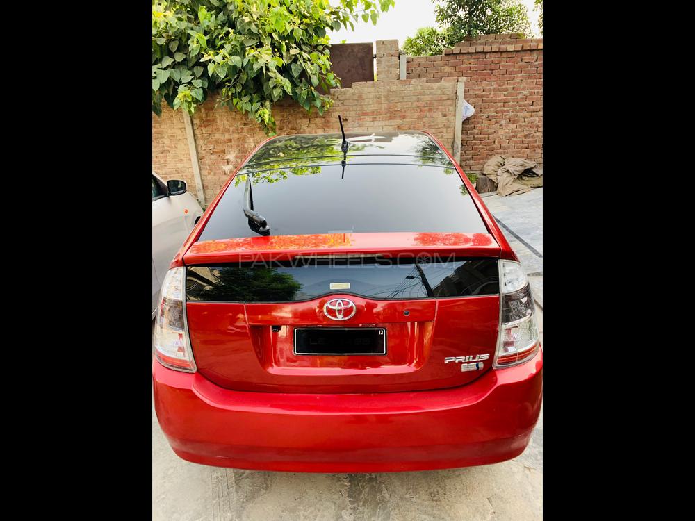 Toyota Prius 2007 for Sale in Lahore Toyota Prius 2007 for Sale in Lahore Image-15