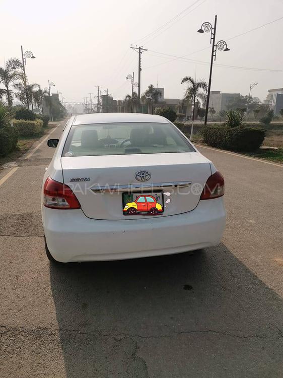 Toyota Belta 2005 for Sale in Lahore Toyota Belta 2005 for Sale in Lahore Image-5