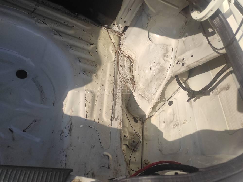 Toyota Corolla 2001 for Sale in Rawalpindi Toyota Corolla 2001 for Sale in Rawalpindi Image-13