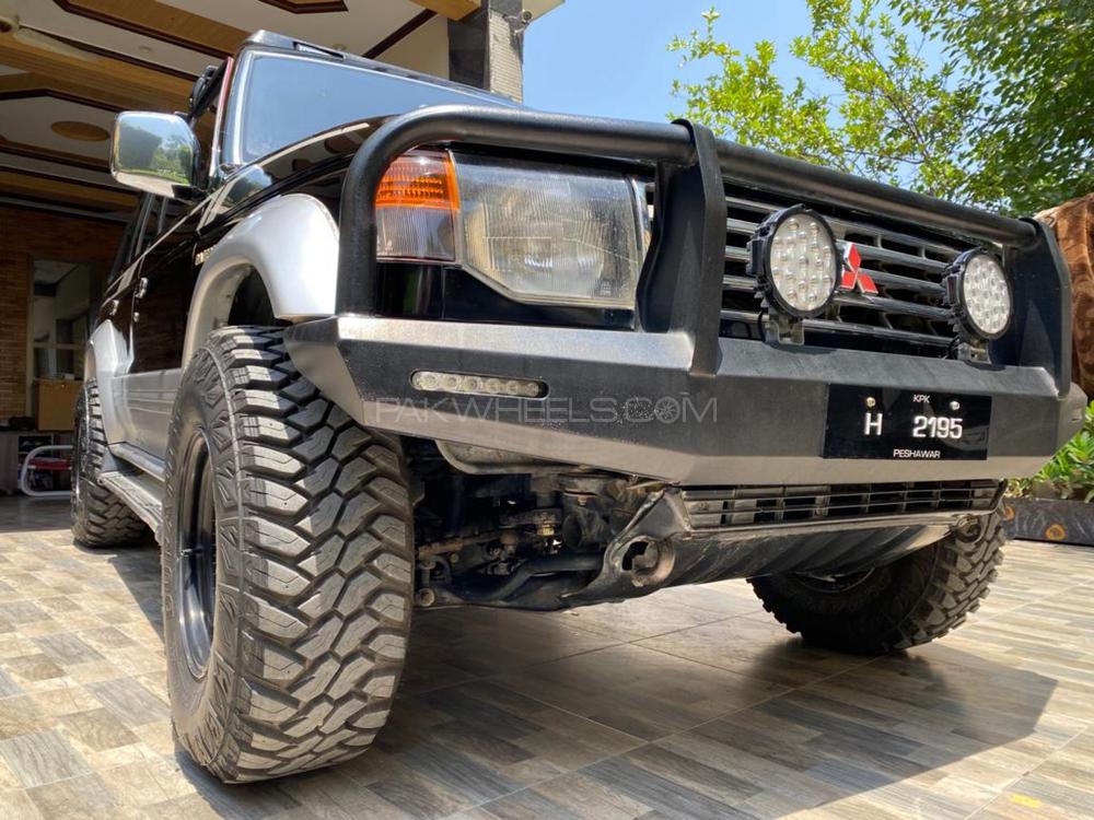 Mitsubishi Pajero 1994 for Sale in Peshawar Mitsubishi Pajero 1994 for Sale in Peshawar Image-12