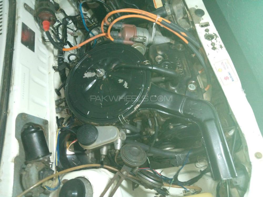 Suzuki Mehran 2009 for Sale in Lahore Suzuki Mehran 2009 for Sale in Lahore Image-5