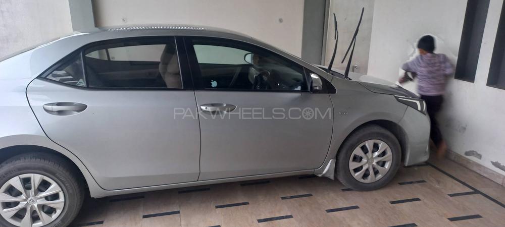 Toyota Corolla 2015 for Sale in Lahore Toyota Corolla 2015 for Sale in Lahore Image-15
