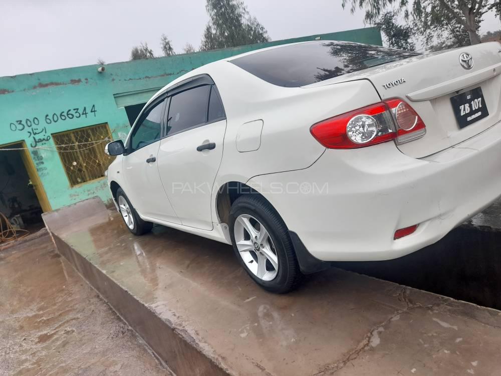 Toyota Corolla 2013 for Sale in Sargodha Toyota Corolla 2013 for Sale in Sargodha Image-9