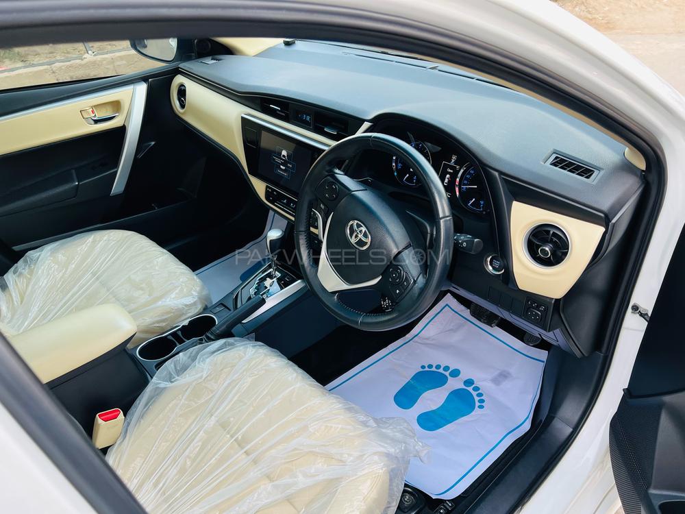 Toyota Corolla 2021 for Sale in Multan Toyota Corolla 2021 for Sale in Multan Image-17
