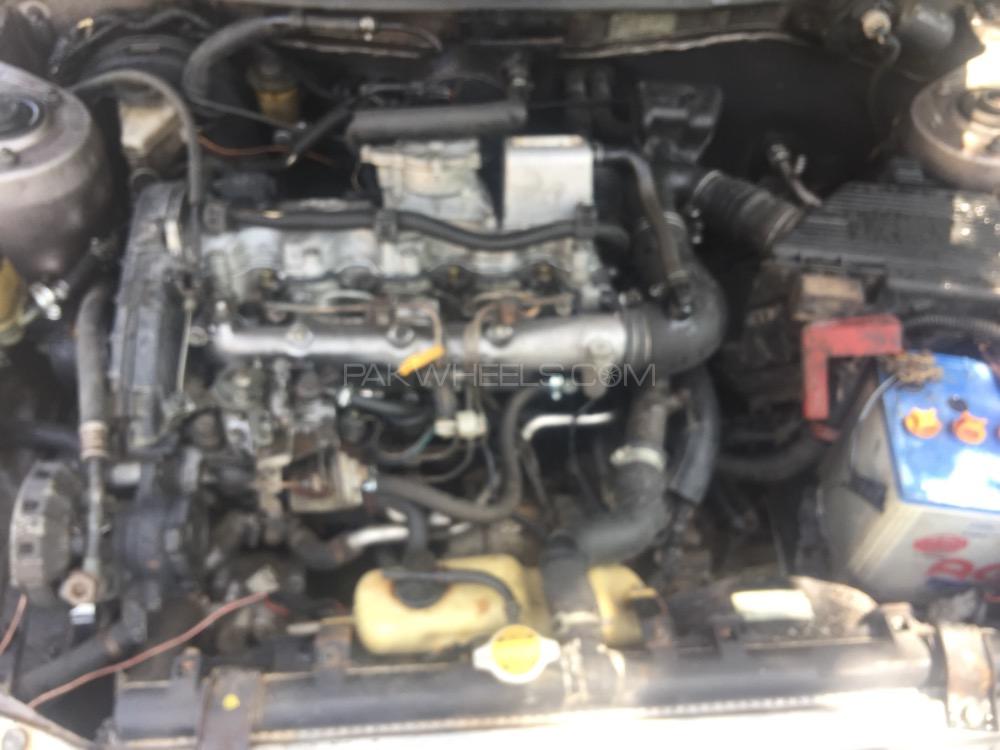 Toyota Corolla 2000 for Sale in Rawalpindi Toyota Corolla 2000 for Sale in Rawalpindi Image-2