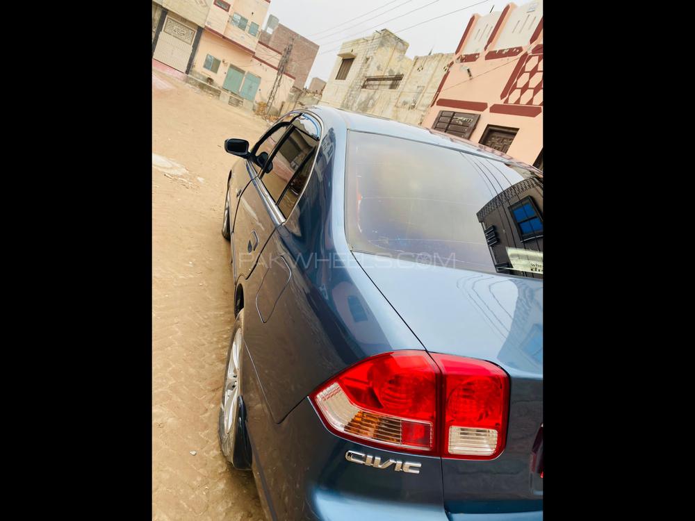 Honda Civic 2004 for Sale in Okara Honda Civic 2004 for Sale in Okara Image-8