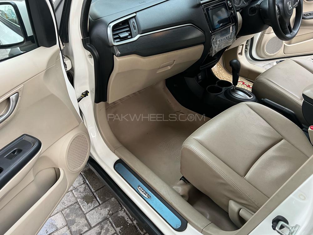 Honda BR-V 2020 for Sale in Lahore Honda BR-V 2020 for Sale in Lahore Image-8