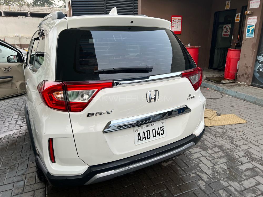 Honda BR-V 2020 for Sale in Lahore Honda BR-V 2020 for Sale in Lahore Image-9