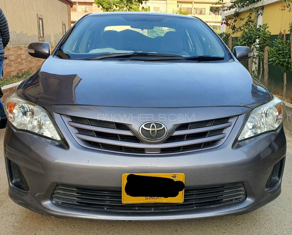Toyota Corolla 2013 for Sale in Karachi Image-1