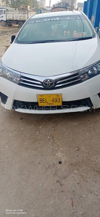 Toyota Corolla 2015 for Sale in Karachi Image-1