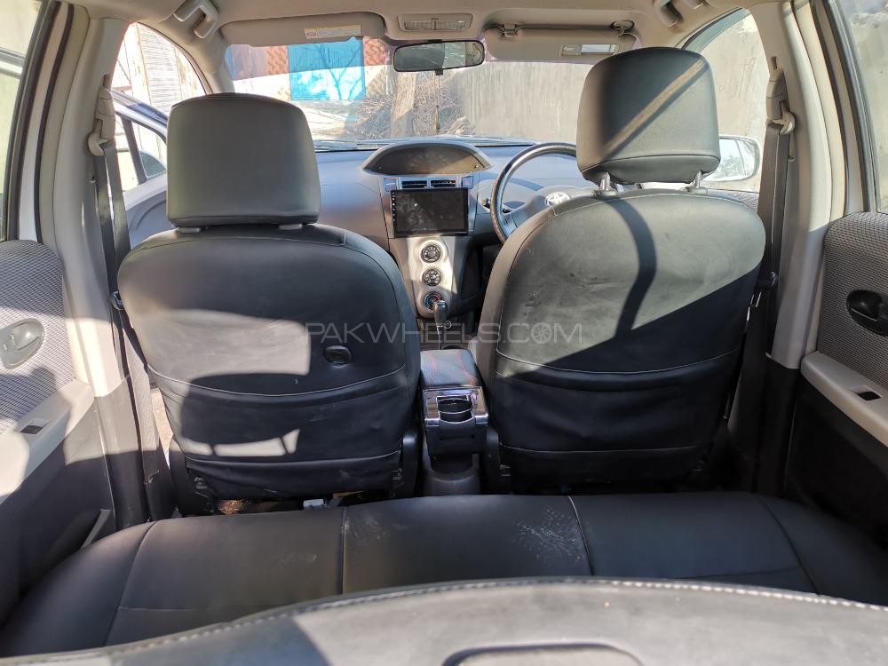 Toyota Vitz 2010 for Sale in Peshawar Toyota Vitz 2010 for Sale in Peshawar Image-6