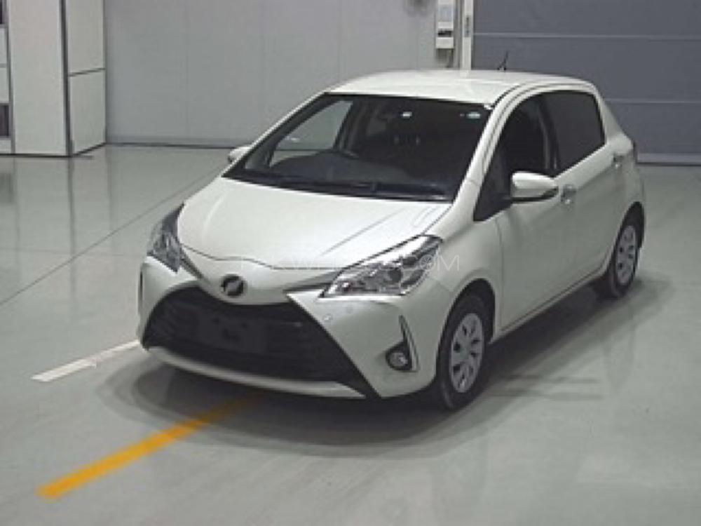 Toyota Vitz 2019 for Sale in Peshawar Image-1