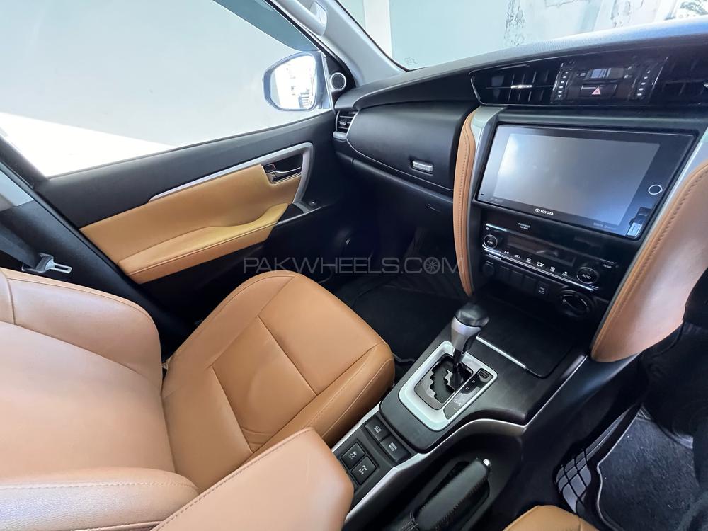 Toyota Fortuner 2018 for Sale in Islamabad Toyota Fortuner 2018 for Sale in Islamabad Image-7