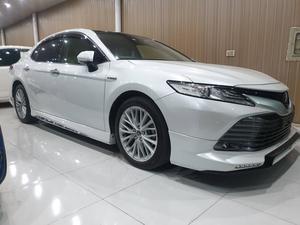 Toyota Camry HYBRID LEATHER PACKAGE 2017 for Sale in Islamabad