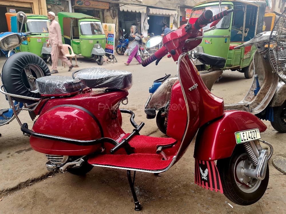 ویسپا  PIAGGIO - 1984 The Flash Image-1