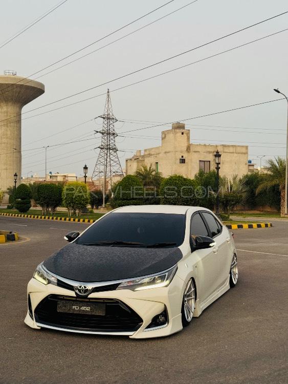 Toyota Corolla - 2017  Image-1
