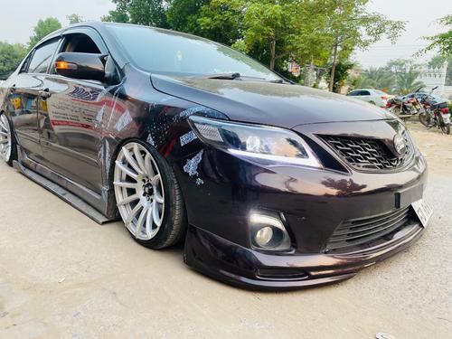 Toyota Corolla - 2012