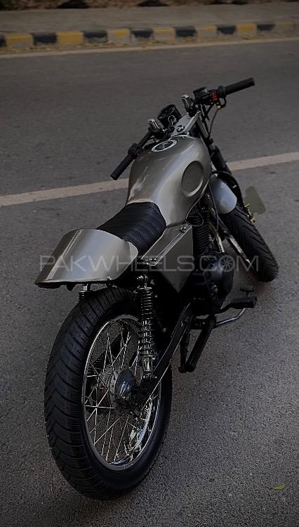 Honda CG 125 - 2016 Kage (Born from the darkness) Image-1