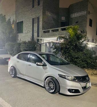Honda City - 2011