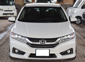 Honda Grace Hybrid 2015 for Sale in Rawalpindi