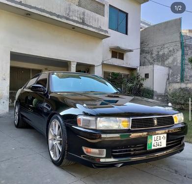 Toyota Cresta - 1993