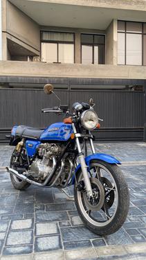 سوزوکی GS500E - 1982